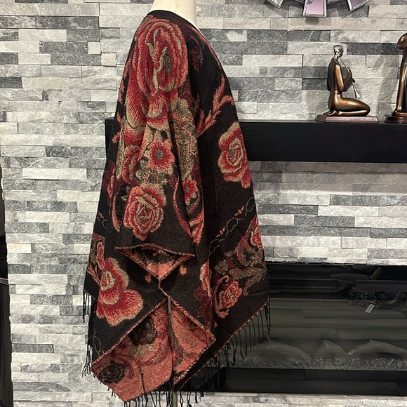 Karma Women's Sweater Poncho One size - Picture 3 of 8